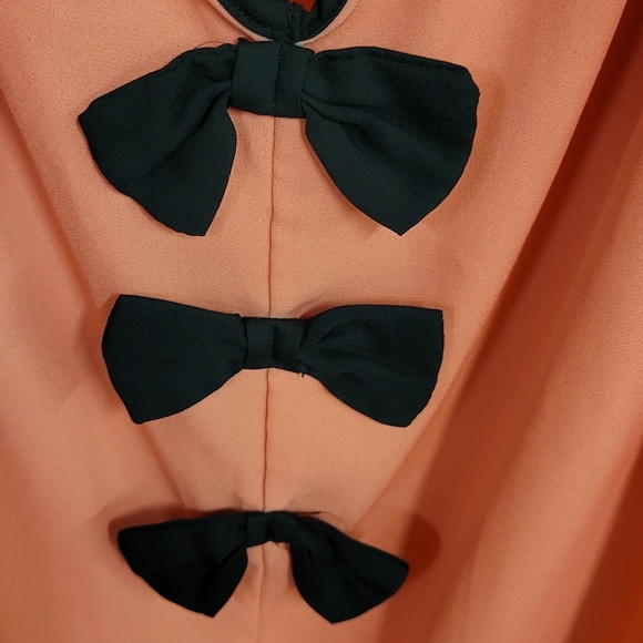 Julie's Closet Peachy Orange Sleeveless Bow Back - Picture 5 of 8